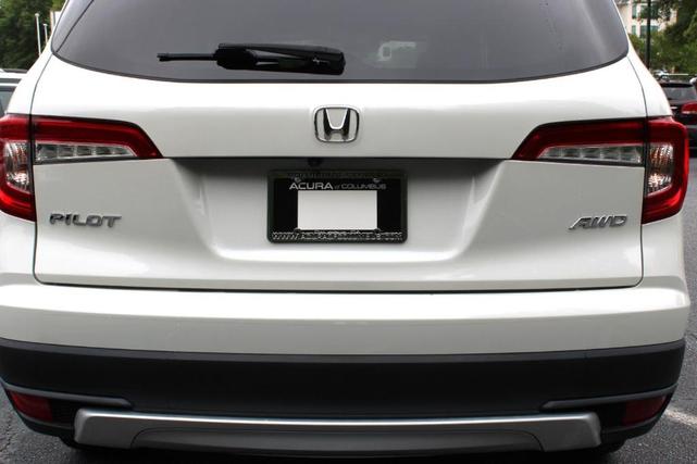Photo of 2019 White Diamond Pearl Honda Pilot