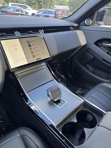 Photo of 2024 Fuji White Land Rover Range Rover Evoque