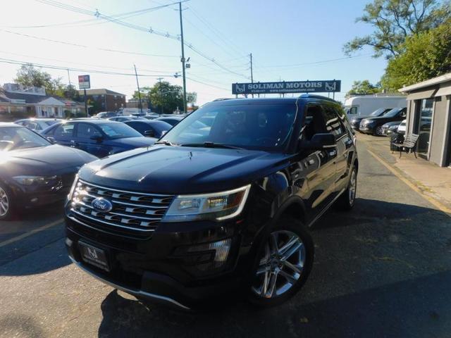 Photo of 2016 Shadow Black Ford Explorer