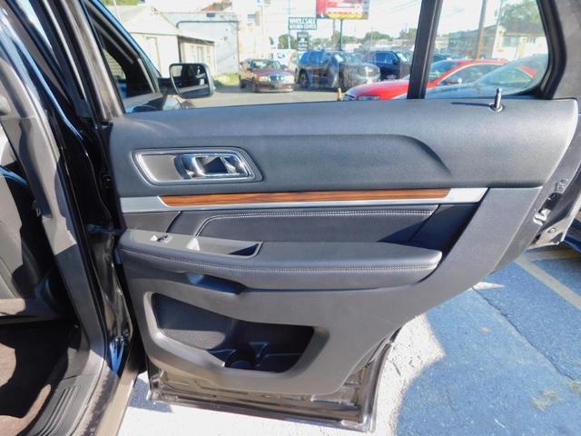 Photo of 2016 Shadow Black Ford Explorer