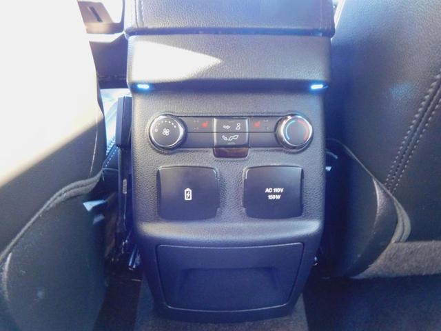 Photo of 2016 Shadow Black Ford Explorer