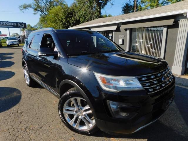 Photo of 2016 Shadow Black Ford Explorer
