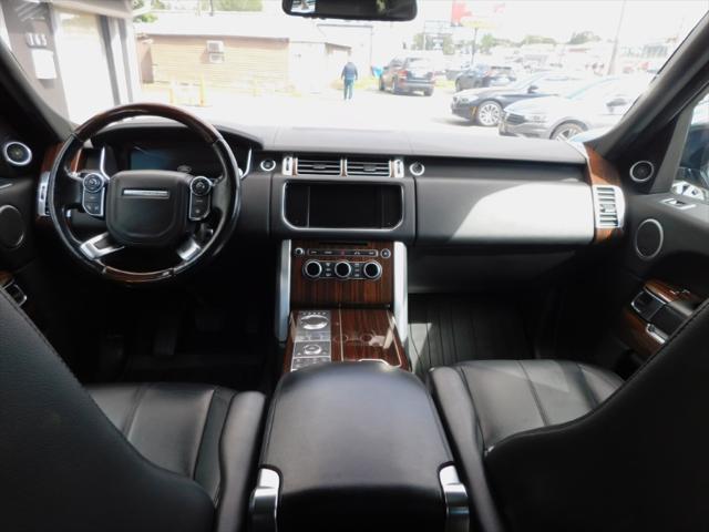 Photo of 2016 Barolo Black Land Rover Range Rover