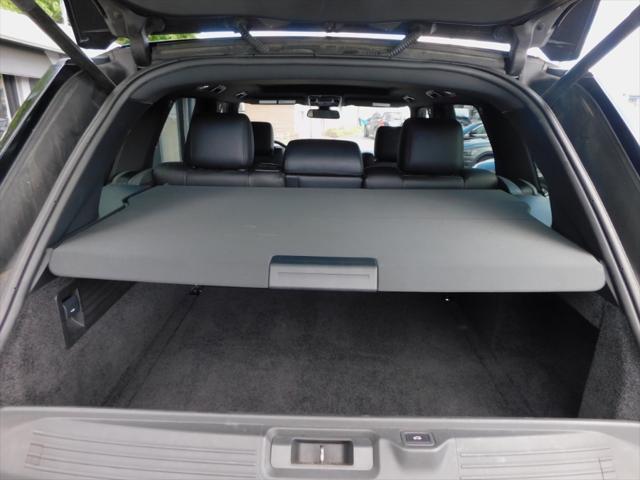Photo of 2016 Barolo Black Land Rover Range Rover