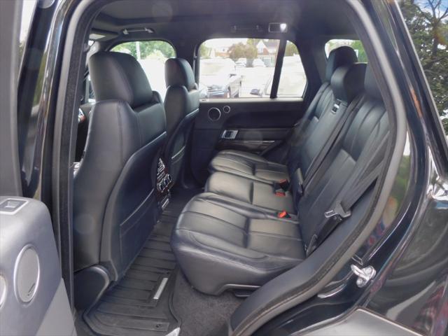 Photo of 2016 Barolo Black Land Rover Range Rover
