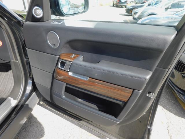 Photo of 2016 Barolo Black Land Rover Range Rover