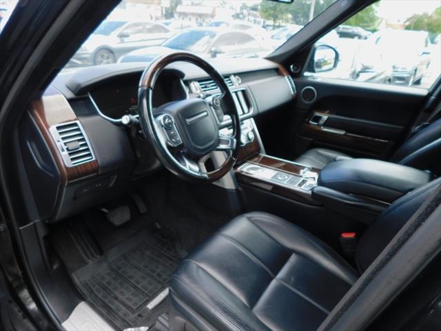 Photo of 2016 Barolo Black Land Rover Range Rover