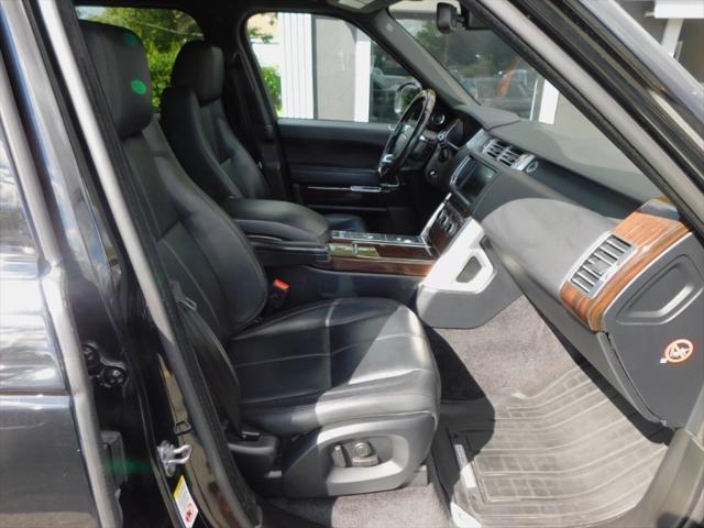 Photo of 2016 Barolo Black Land Rover Range Rover