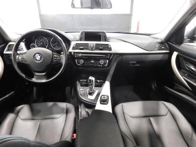 Photo of 2016 Jet Black BMW 320