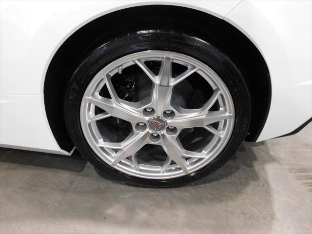 Photo of 2023 Arctic White Chevrolet Corvette