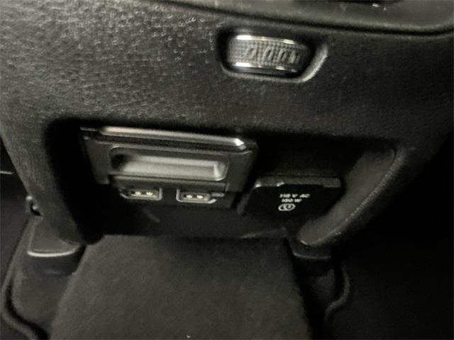 Photo of 2019 Velvet Red Pearlcoat Jeep Cherokee