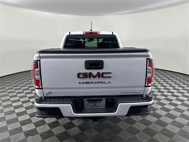 Photo of 2022 Summit White GMC Canyon