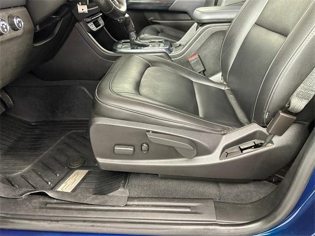 Photo of 2019 Pacific Blue Metallic Chevrolet Colorado