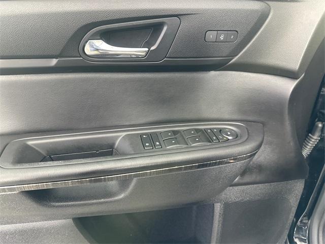 Photo of 2017 Ebony Twilight Metallic GMC Acadia Limited
