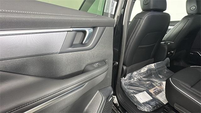 Photo of 2025 Ebony Twilight Metallic Buick Enclave