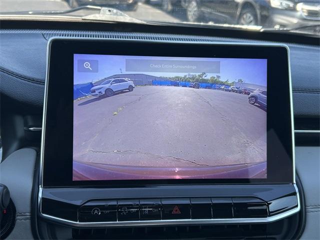 Photo of 2022 Diamond Black Jeep Compass