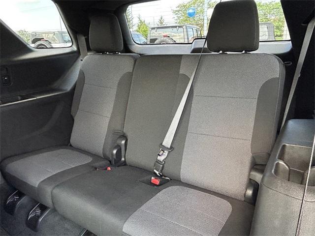 Photo of 2023 Silver Sage Metallic Chevrolet Traverse