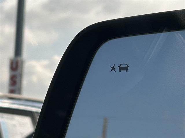 Photo of 2023 Silver Sage Metallic Chevrolet Traverse