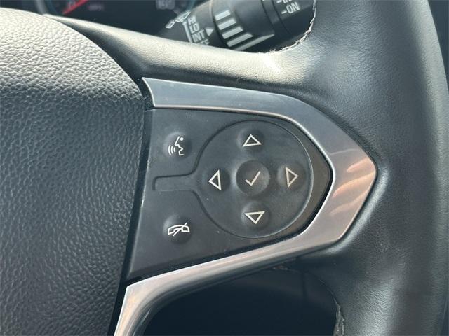 Photo of 2023 Silver Sage Metallic Chevrolet Traverse