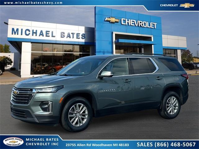 Photo of 2023 Silver Sage Metallic Chevrolet Traverse