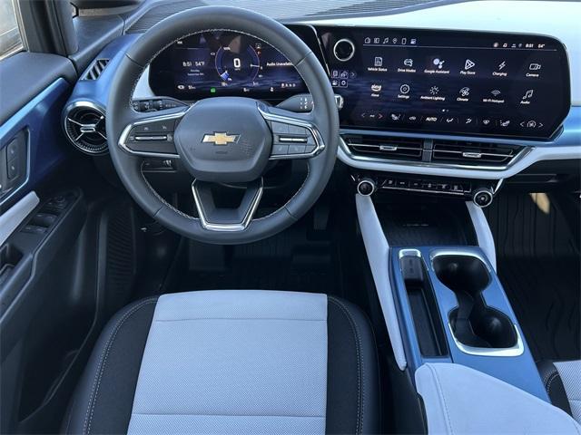 Photo of 2025 Sterling Gray Metallic Chevrolet Equinox EV