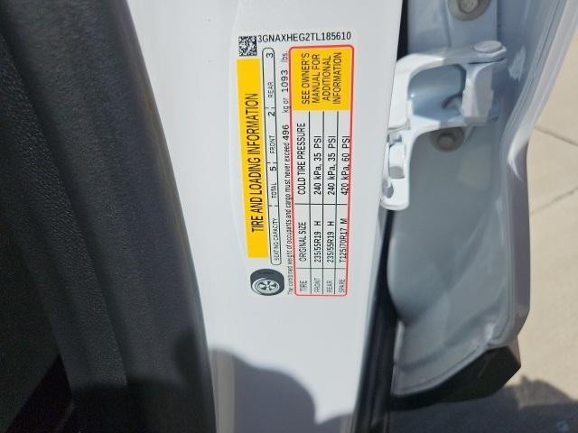 Photo of 2026 Summit White Chevrolet Equinox