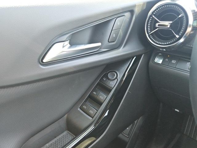 Photo of 2026 Summit White Chevrolet Equinox