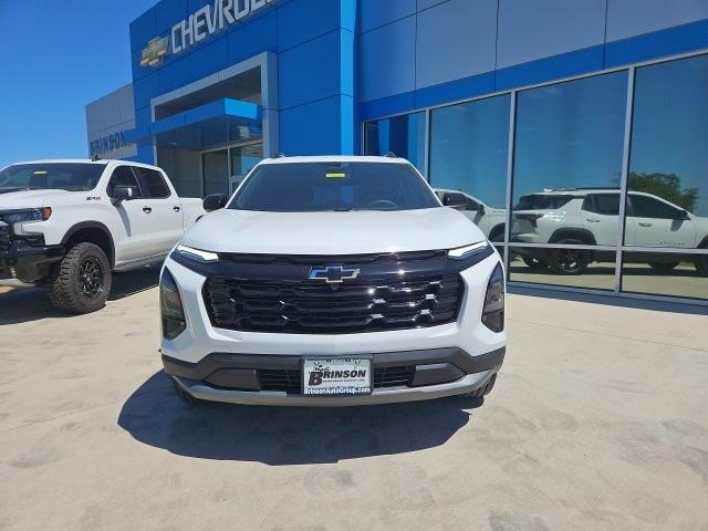 Photo of 2026 Summit White Chevrolet Equinox