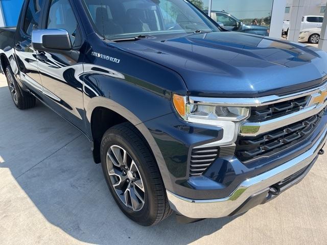 Photo of 2022 Northsky Blue Metallic Chevrolet Silverado 1500