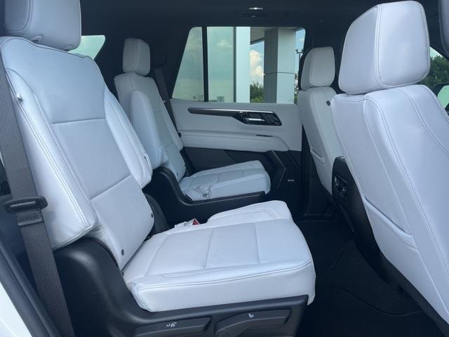 Photo of 2025 Iridescent Pearl Tricoat Chevrolet Tahoe