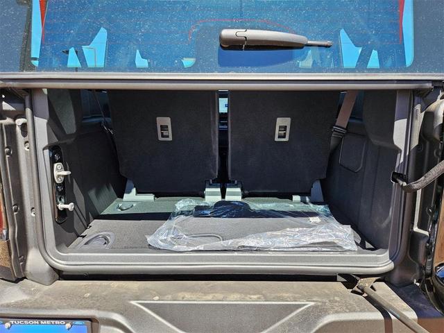 Photo of 2025 Shadow Black Ford Bronco