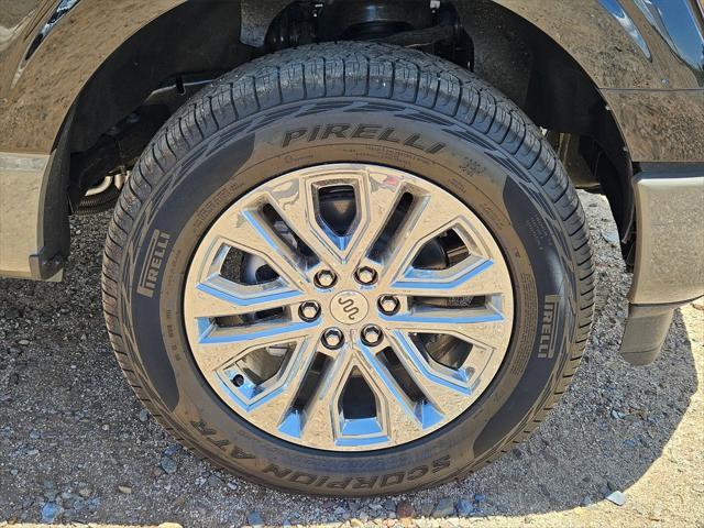 Photo of 2025 Agate Black Metallic Ford F-150