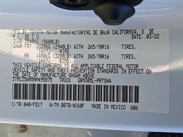 Photo of 2022 White Toyota Tacoma
