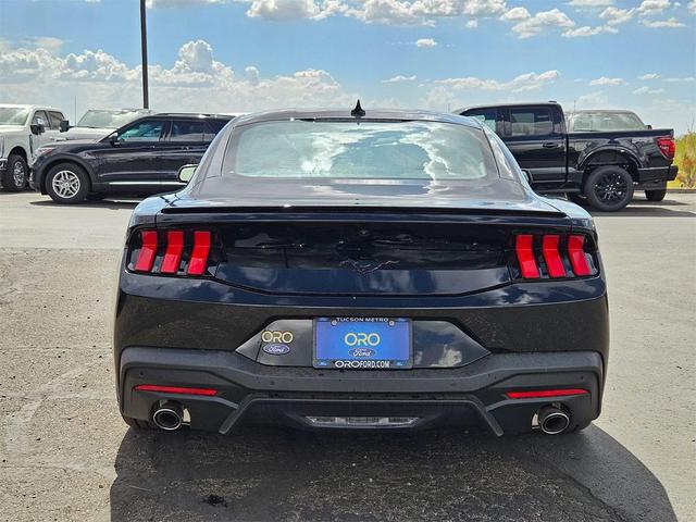 Photo of 2025 Shadow Black Ford Mustang