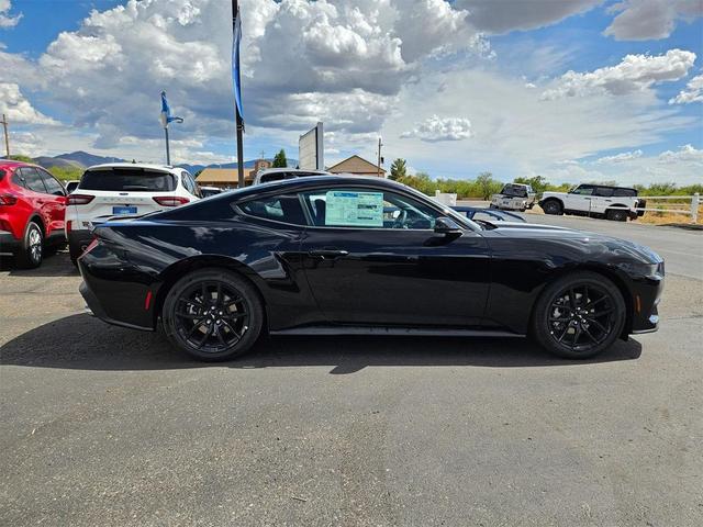Photo of 2025 Shadow Black Ford Mustang