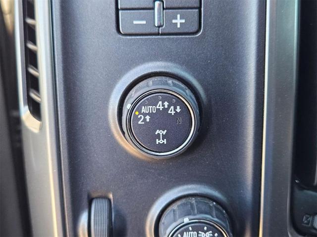 Photo of 2018 Black Chevrolet Silverado 1500
