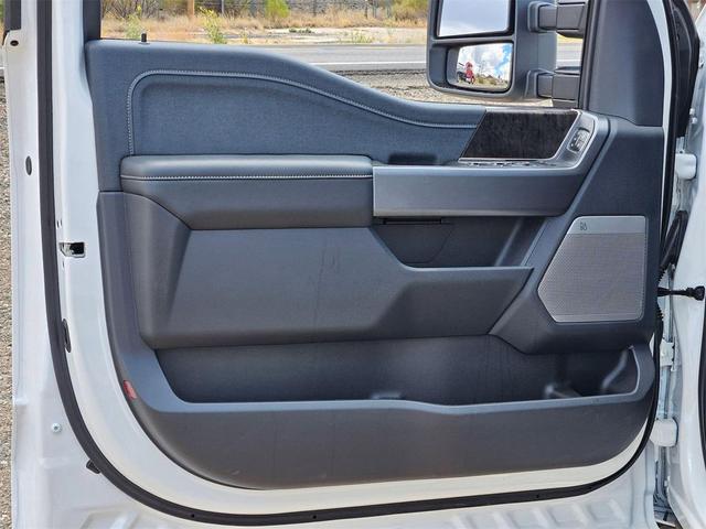 Photo of 2025 White Ford F-350