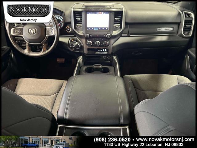 Photo of 2022 Granite Crystal Metallic Clearcoat RAM 1500
