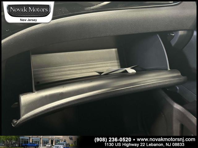Photo of 2022 Sonic Gray Pearl Honda Passport
