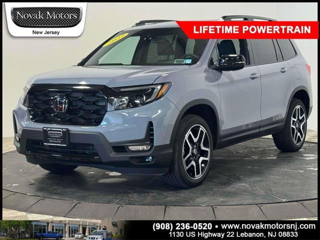 Photo of 2022 Sonic Gray Pearl Honda Passport