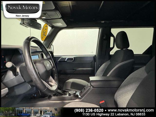 Photo of 2022 Oxford White Ford Bronco