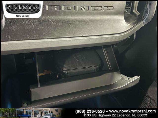 Photo of 2022 Oxford White Ford Bronco
