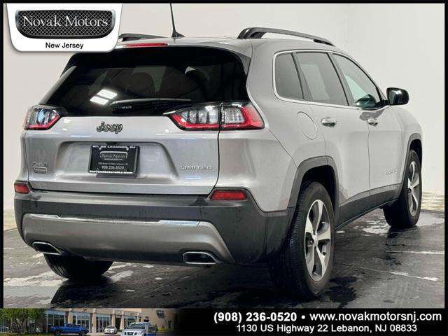 Photo of 2022 Billet Silver Metallic Clearcoat Jeep Cherokee