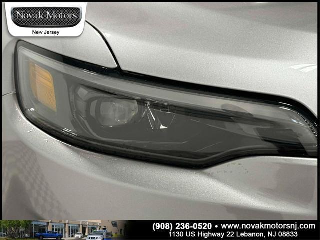 Photo of 2022 Billet Silver Metallic Clearcoat Jeep Cherokee