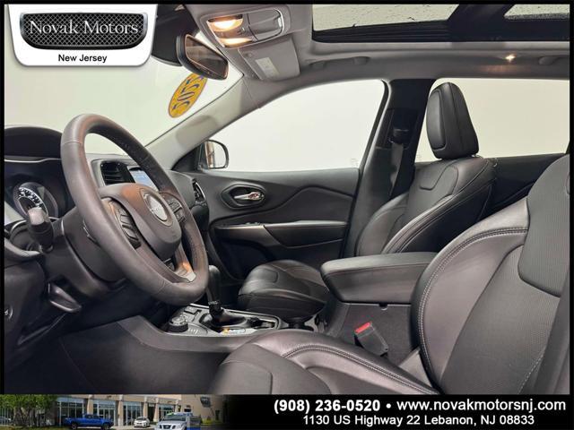 Photo of 2022 Billet Silver Metallic Clearcoat Jeep Cherokee