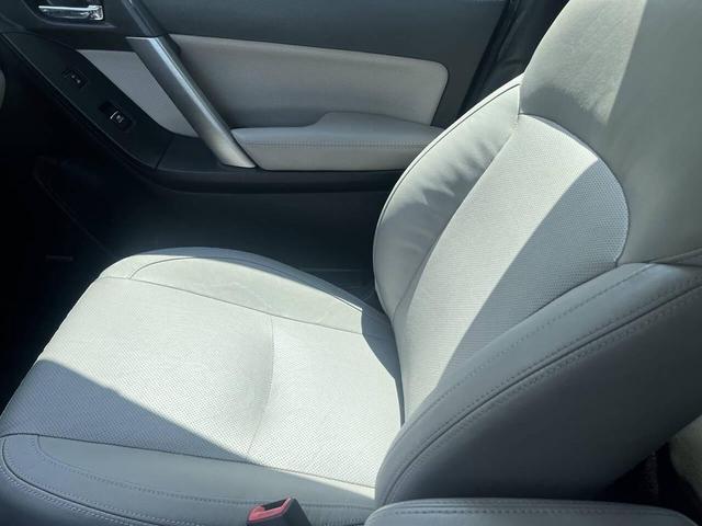 Photo of 2018 Charcoal Subaru Forester