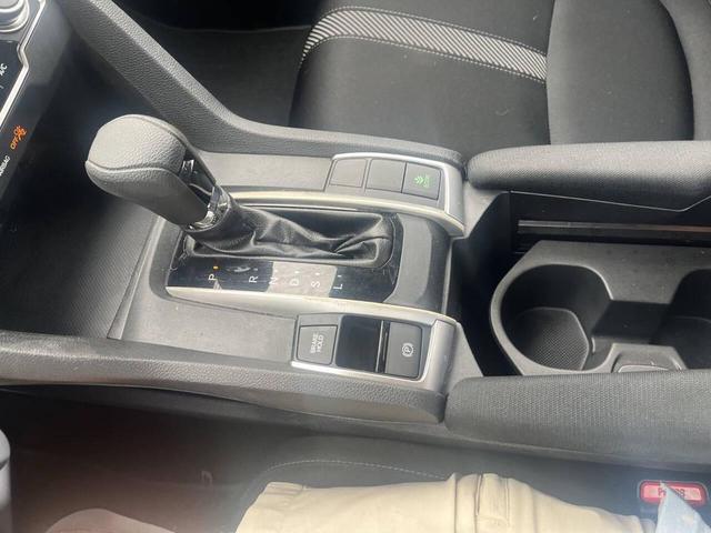 Photo of 2016 Blue Honda Civic