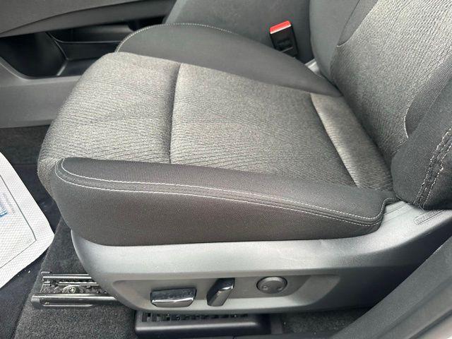 Photo of 2024 Brilliant Silver Metallic Nissan Rogue