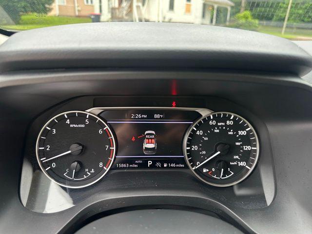 Photo of 2024 Brilliant Silver Metallic Nissan Rogue
