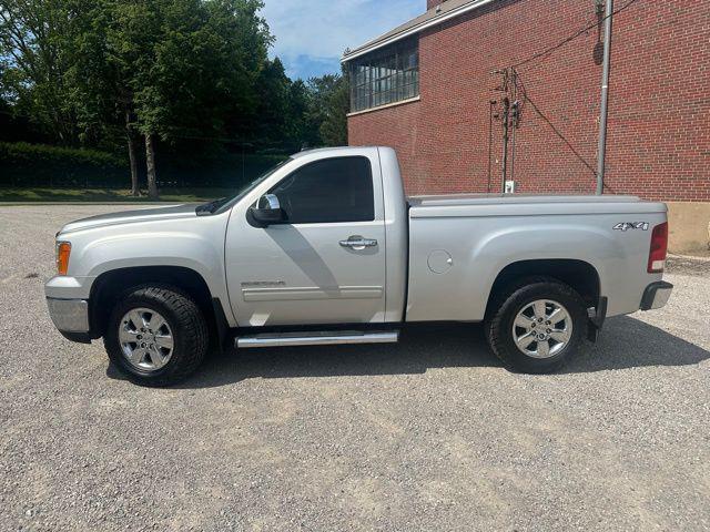 Photo of 2011 Pure Silver Metallic GMC Sierra 1500